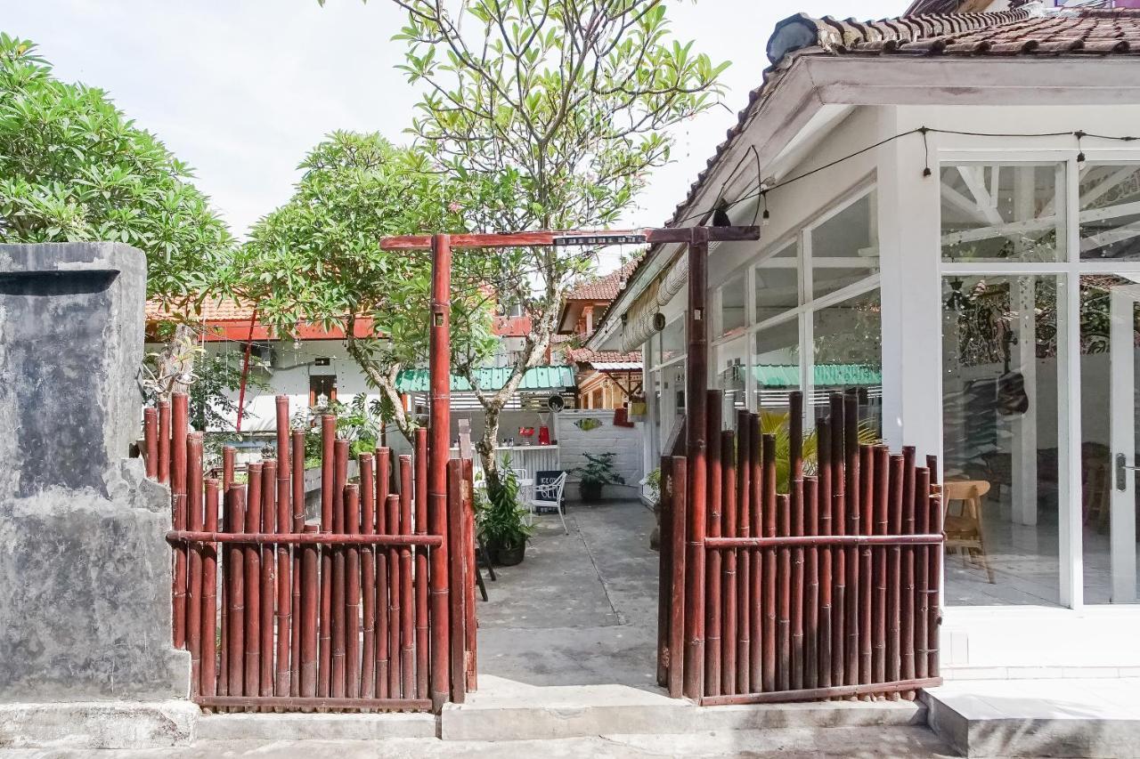 Indopurejoy House - Komala Indah Cottages Kuta Lombok Exteriör bild